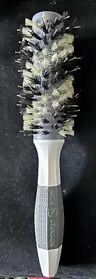 Nick Stenson Curious Medium Round Brush Open BOX from Ulta