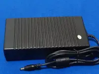 在飛比找Yahoo!奇摩拍賣優惠-各式變壓器 12V10A 另有12V7A/12V5A/12V