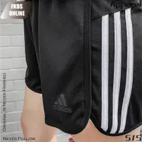 在飛比找蝦皮購物優惠-Adidas 愛迪達 SS7 經典三線 三葉草 logo款 