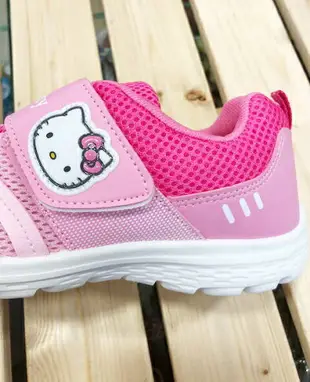 【震撼精品百貨】Hello Kitty 凱蒂貓 台灣製Hello kitty正版兒童運動布鞋-粉色(18 23號) 震撼日式精品百貨