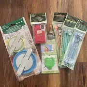 Clover Knitting Notions, Pom Maker, Stitch Holders (S, M, &L), 2 Row Counters