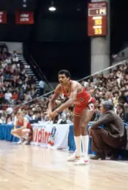 Reggie Theus of the Chicago Bulls 1980's Basketball photo 6
