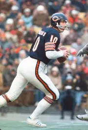 Bobby Douglass Chicago Bears drops back to pass v the San Francis- 1974 Photo