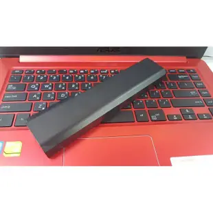 高容量 5400MAH HP CC06 原廠電池 8460w 8460p,6360b,6460b (9.2折)