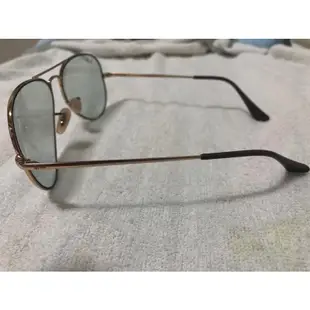 [二手98成新-誠可議］男女通用雷朋 Ray Ban兩用變色鏡片太陽眼鏡 RB3689 001/T1