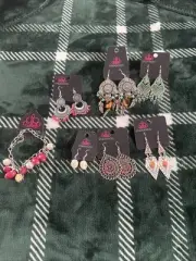 Paparazzi Jewelry Lot Of 7-Earrings and Bracelet