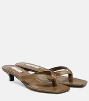 [Toteme] Toteme Leather thong sandals AU 7 brown