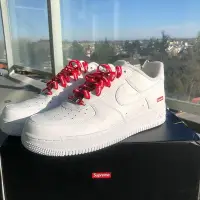 在飛比找Yahoo!奇摩拍賣優惠-Nike Air Force 1 Low x Supreme