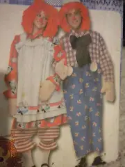 SIMPLICITY RAGGEDY ANN & ANDY ADULT SEWING PATTERN