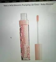 Wet n Wild Bloomin Plumping Lip Gloss Baby Bloomer 3.5mL - FREE SHIPPING b
