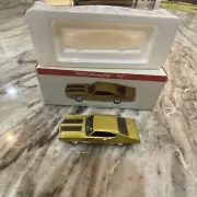 Readers Digest High Speed 1969 Oldsmobile 442 Gold 1/64 Diecast GM Official