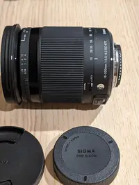 在飛比找Yahoo!奇摩拍賣優惠-SIGMA 18-300 mm 旅遊鏡廣角望遠變焦鏡公司貨盒