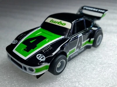 New 1985 Tyco Lighted HP7 #4 Goodyear Porsche 935 Widebody Turbo Black Green