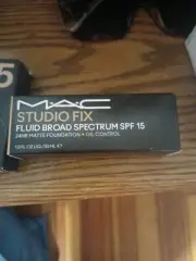 MAC Studio Fix Fluid SPF 15 24Hr Matte Foundation Plus Oil Control - NC37 - 1 oz