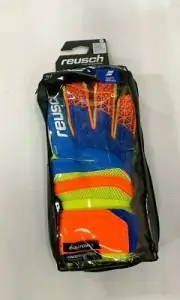 Reusch Soccer Prisma Prime S1 Evolution Finger Support Goalkeeper Gloves