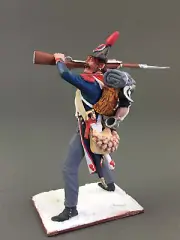 Painted Napoleonic metal figure 1/30, French infantry in marching VID SOLDIERS