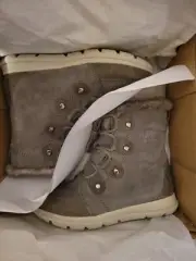 New SOREL Winter Boots Women Size 6.5 Explorer Joan Quarry Gray Lace Up