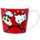 小禮堂 Hello Kitty x 蠟筆小新 日製陶瓷馬克杯《紅白.趴蝴蝶結》咖啡杯.金正陶器