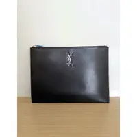 在飛比找蝦皮購物優惠-YSL 手拿包 Ipad包 Ipad holder hand