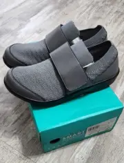 Traq By Alegria Qwik Sneakers Womens Size 39 US Size 9 Gray Slip On Comfort Shoe