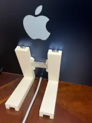 Usermac iMac M1/M3 VESA stand, bespoke, desk level screen placement mount
