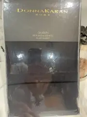 Donna Karan Silk Indulgence Queen Flat Sheet Black . Brand New!