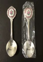 Vintage Teaspoon Silver Lot Of 2 Porcelain Enamel Flowers In Original Package