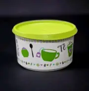 Tupperware TE (Tea) One Touch Canister Topper "C" New