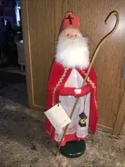 Vintage Byers Choice Caroler 1988 St. Nicholas with Gold Staff Christmas