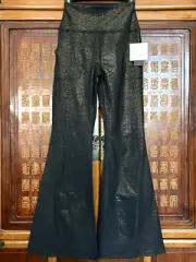 Beyond Yoga SZM Soft Shine All Day Blk/Gold specks Spacedye Pockets Flare Pants