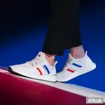 ADIDAS 男女 慢跑鞋 ULTRABOOST 1.0 TAIPEI 白色 - JS0307