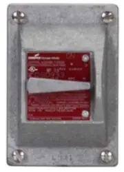 DSD936 Crouse-Hinds Series DSD Snap Switch Cover 20A 3-Way 120/277V Copper-Free