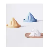在飛比找ETMall東森購物網優惠-6cm加高雪山冰塊模具硅膠冰格制冰模具創意家用DIY模具洋酒