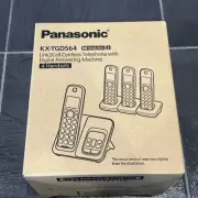 Panasonic Cordless KX-TGD564 Link2Cell Digital Answering Machine 4 Handsets NEW
