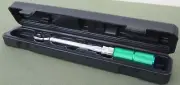 Torque Wrench 1/4 inch drive with Tool set, mechanical style . 25N.m