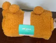 Pillowfort Teddy Bear Plush Throw, Yellow, 50"x60" NEW with pompoms