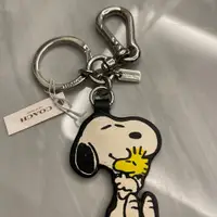 在飛比找PopChill優惠-[二手] Coach Snoopy 鑰匙圈