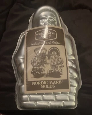 NEW sealed Nordic Ware Mold SANTA Just In Time For Christmas.