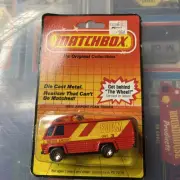 SEALED MOC 1983 AIRPORT FOAM TENDER MB54 DIE CAST VEHICLE MATCHBOX