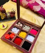 Craft Cooper Sheesham Wooden Table Top Brown Kitchen Masala Spice Box with Spoon