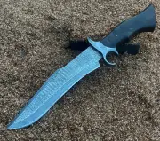 Hand Forged Custom Made Damascus Steel Finger Guard Bowie Knife