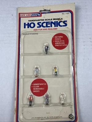 Life Like Hand Painted Scale Models No. 1123 people standing HO Scale trains