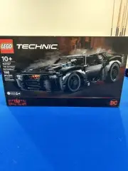 BRAND NEW! Lego Technic: The Batman Batmobile 42127 SEALED BOX!