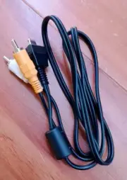 Genuine Nikon Audio/Video Cable for Nikon Coolpix Digital Cameras Excellent Cond