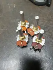 4 X )Vintage 1966 CTS 10k Potentiometer