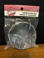 Wilton Springform Pan Non-Stick 4" x 1 3/4" (10.2cm x 4.45cm) - New