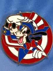 2008 Disney Deluxe Starter Pin Americana Uncle Sam Goofy Saluting
