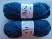 Oxford Melody Chunky yarn, Denim, lot of 2 (82 yds each)