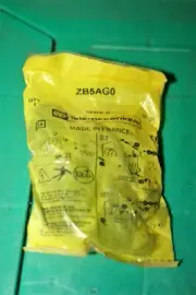 Telemecanlque ZB5AGO Selector Switch Head 3-Position Stay Put