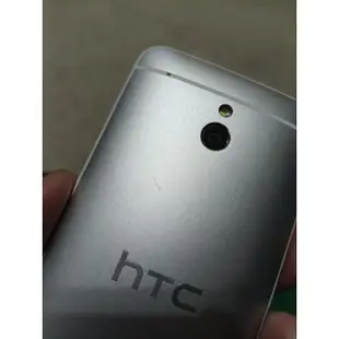 懷舊手機：二手 良品 宏達電 HTC One mini 601e 601E，安卓4.2.2，4.3吋螢幕 安卓中古手機